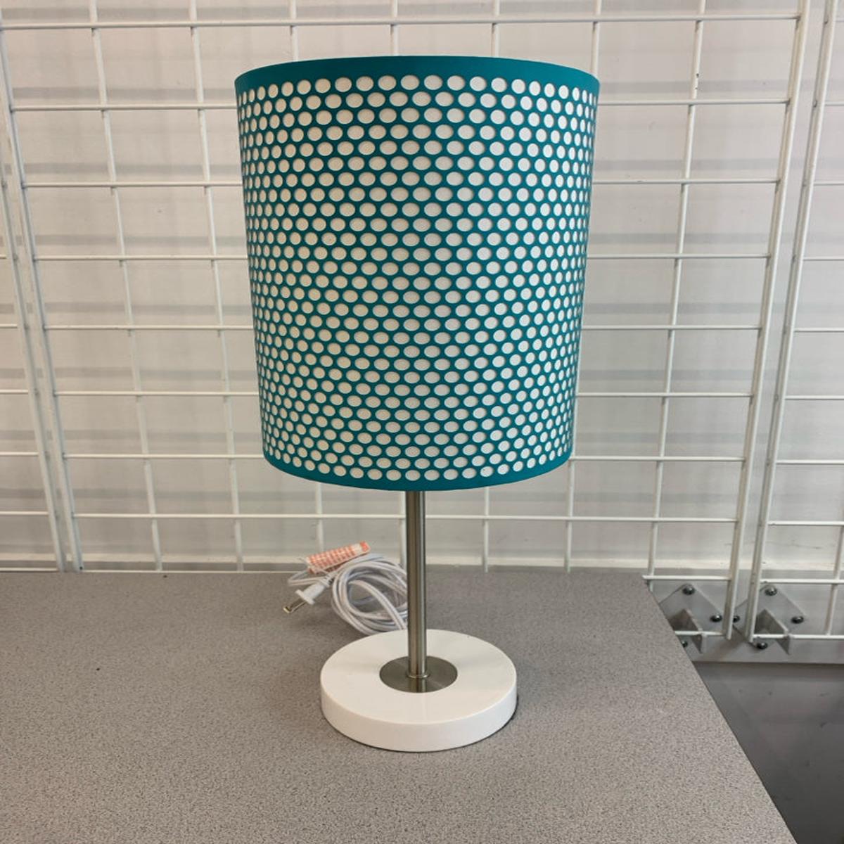 TABLE ACCENT LAMP W/BLUE & WHITE PERFORATED SHADE.