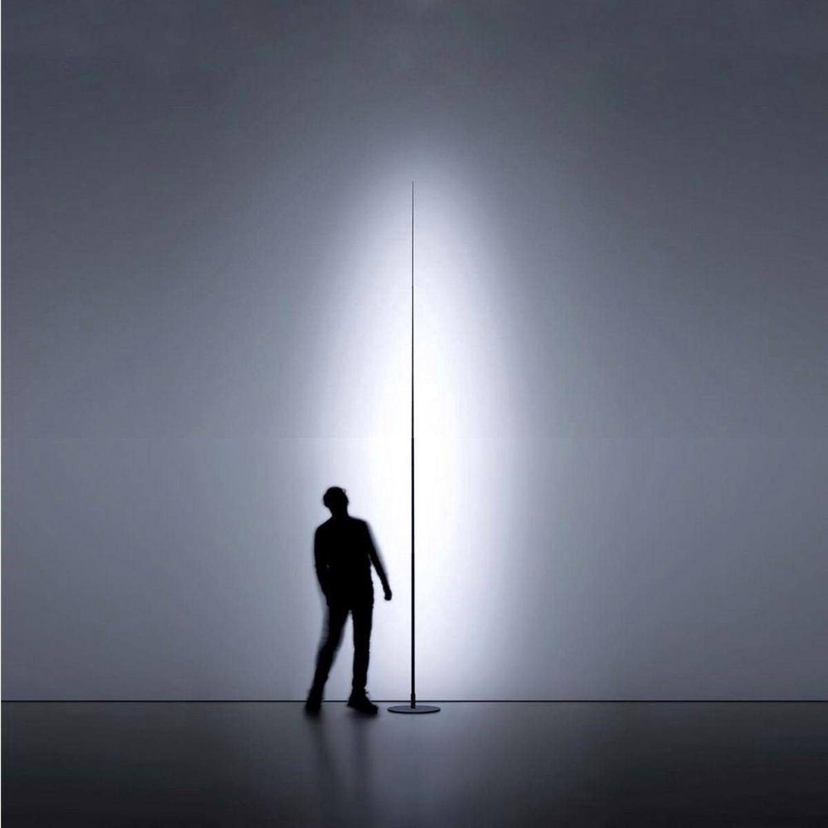 Davide Groppi Origine 390 floor lamp h. 390 cm.