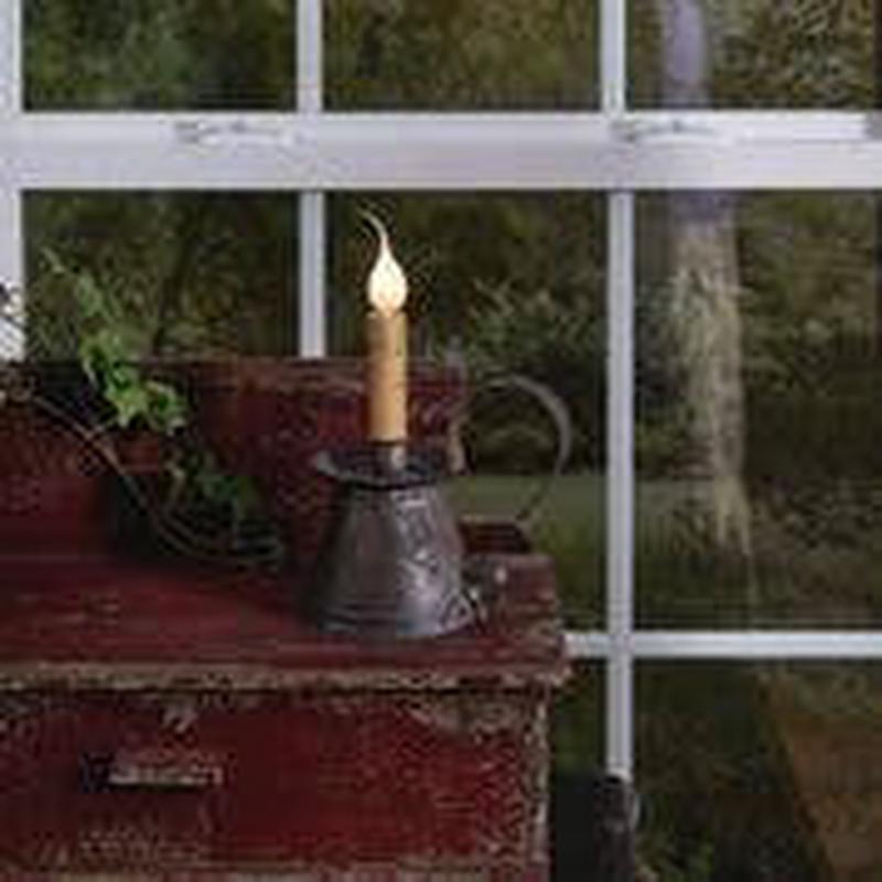 Park Designs – Dunkirk Chamberstick Lamp